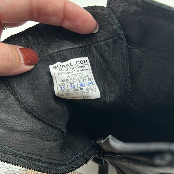 SOREL Phoenix Lace-Up Waterproof Combat Boots size - Picture 10 of 16